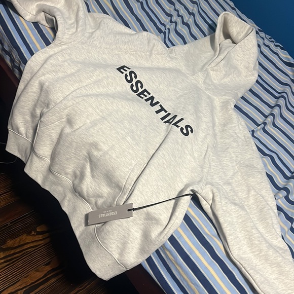 FOG ESSENTIALS - Picture 5 of 5